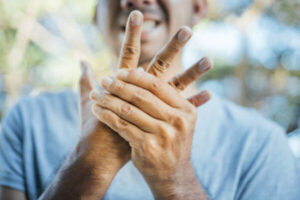 Chiropractic Guide for Neuropathy – 2 Chiropractic CE